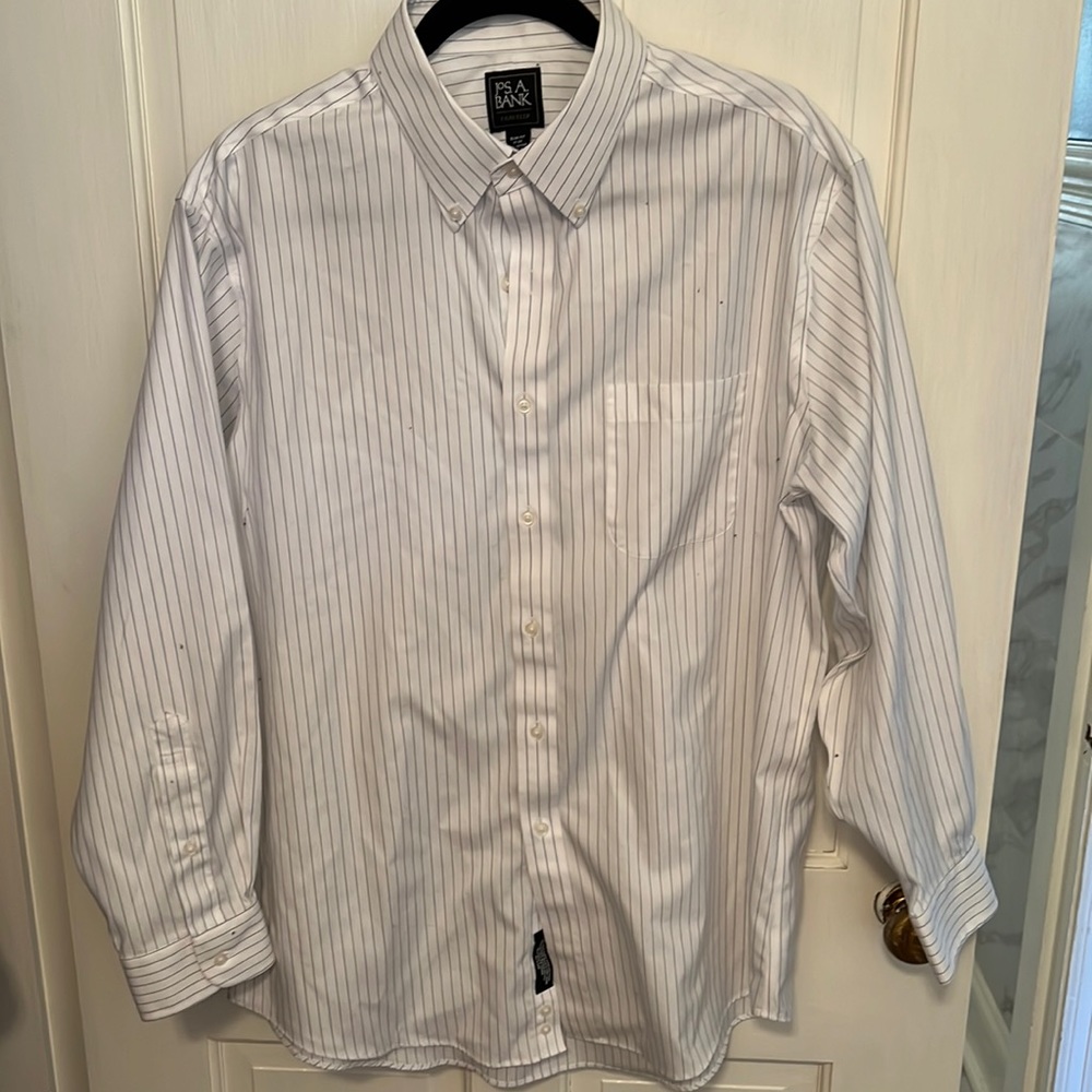 Jos A Bank Traveler Slim Fit 17-33 blue and white